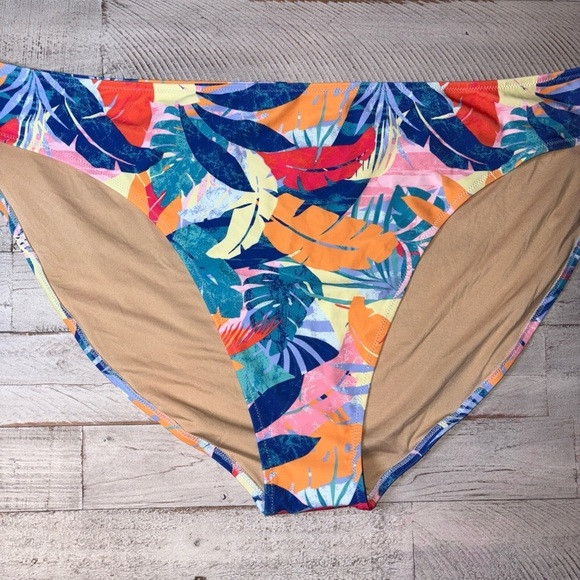 Floral Bikini Bottom Blue Red Yellow Pink Old Navy Woman's Size 4X - Picture 14 of 15